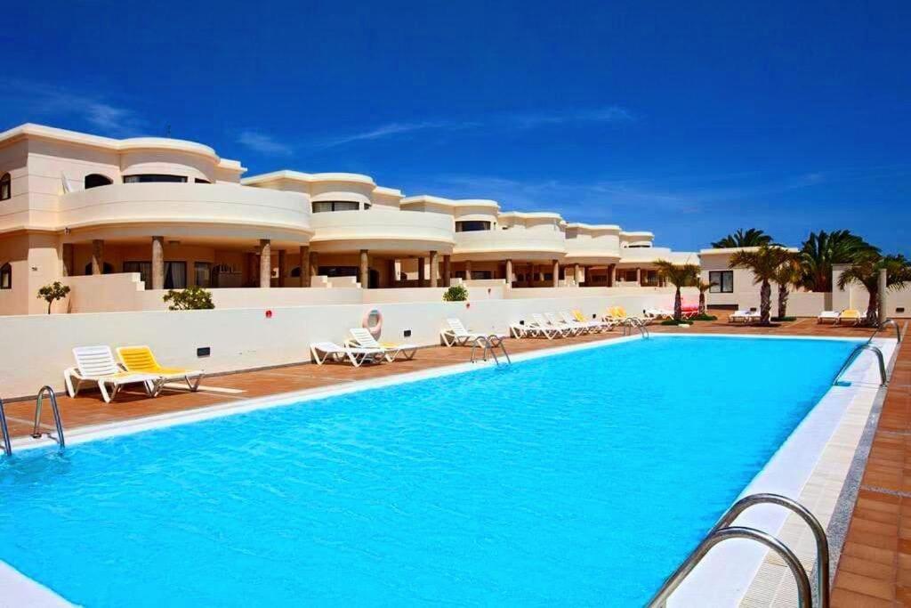 蒂亚斯Riviera Park 7A - Air Con- Wi-Fi- Uk Channels- 5 Minutes Walking From The Sea公寓 外观 照片