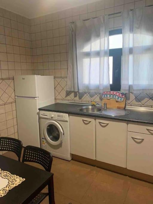 蒂亚斯Riviera Park 7A - Air Con- Wi-Fi- Uk Channels- 5 Minutes Walking From The Sea公寓 外观 照片